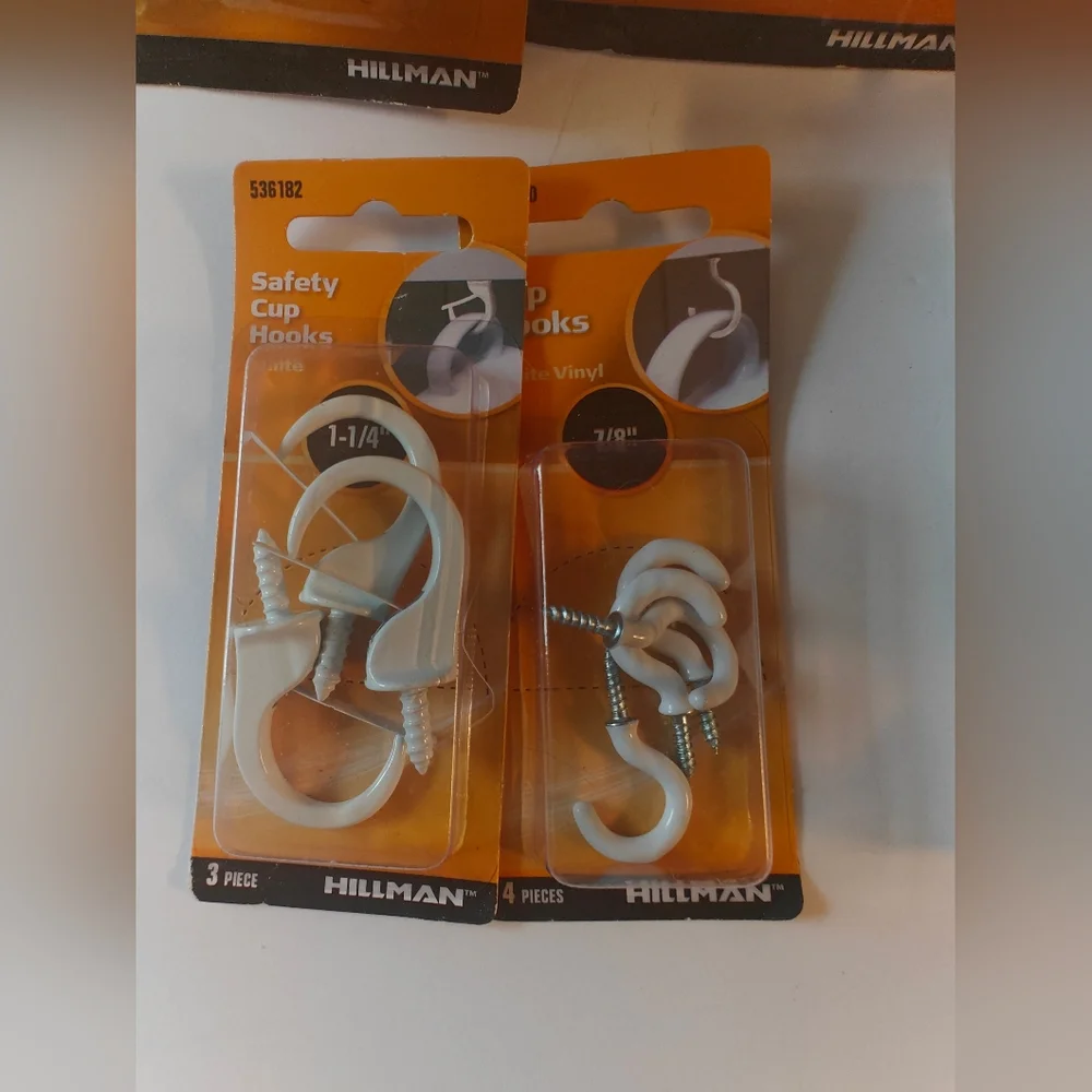 Swag Hooks Safety Cup Hooks Cup Hooks A Hook Assortment Pack New in Box